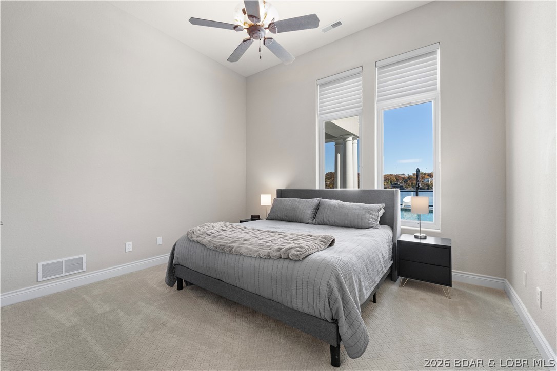 La Riva Est - Residential