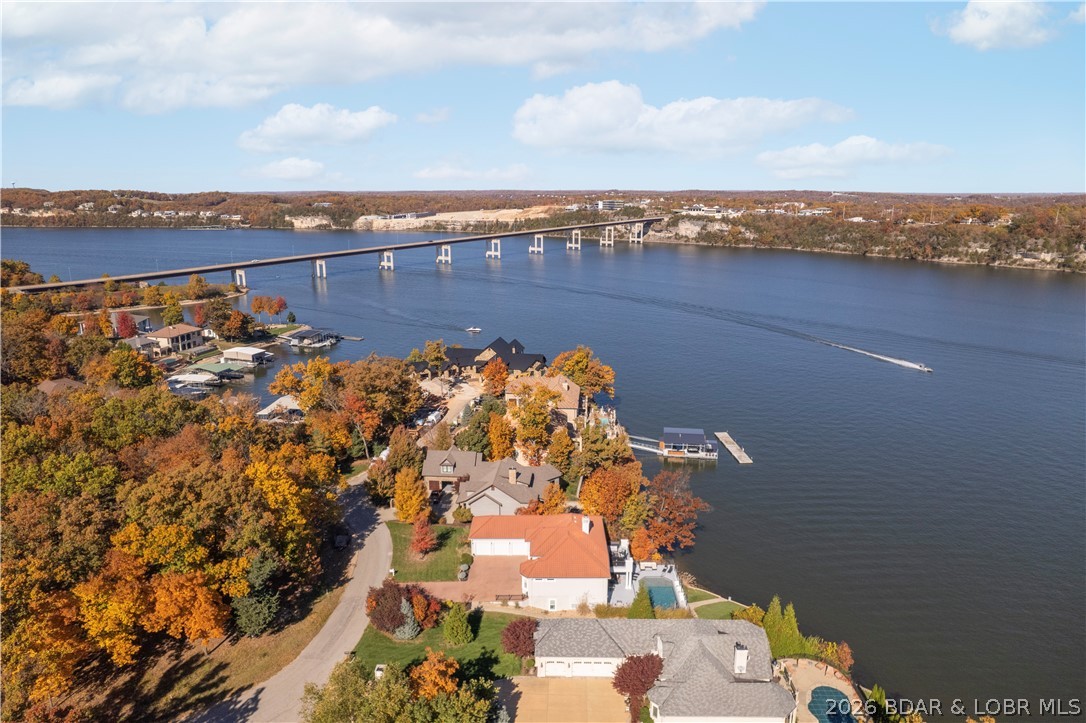 La Riva Est - Residential