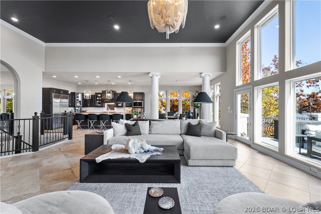 La Riva Est - Residential