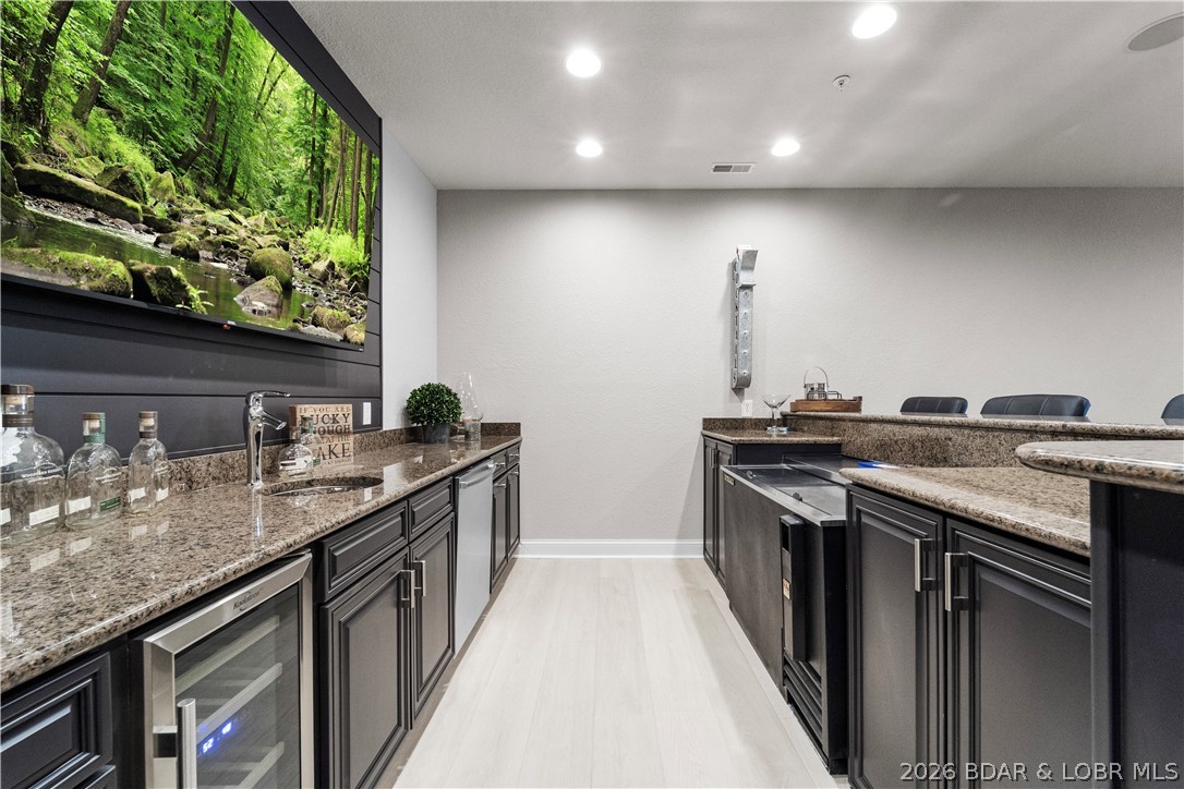 La Riva Est - Residential