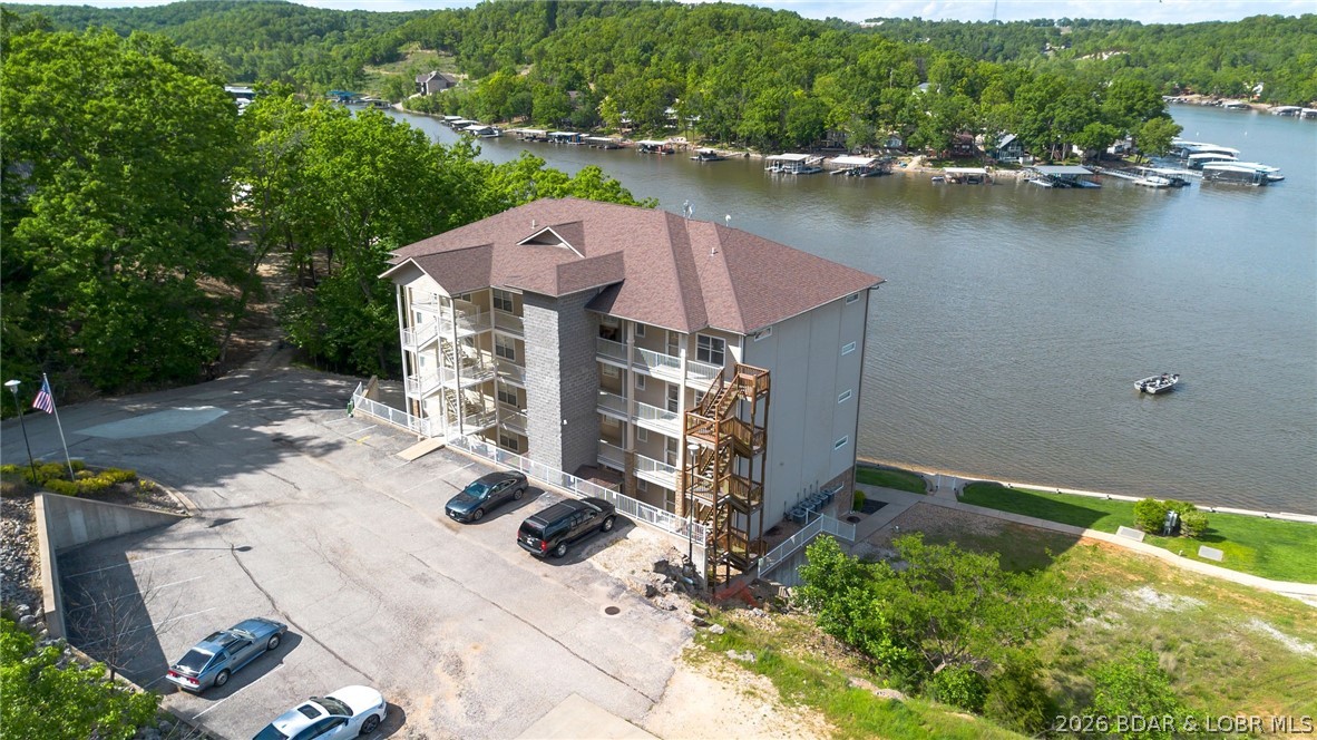 Pointe Royale Condominiums - Residential