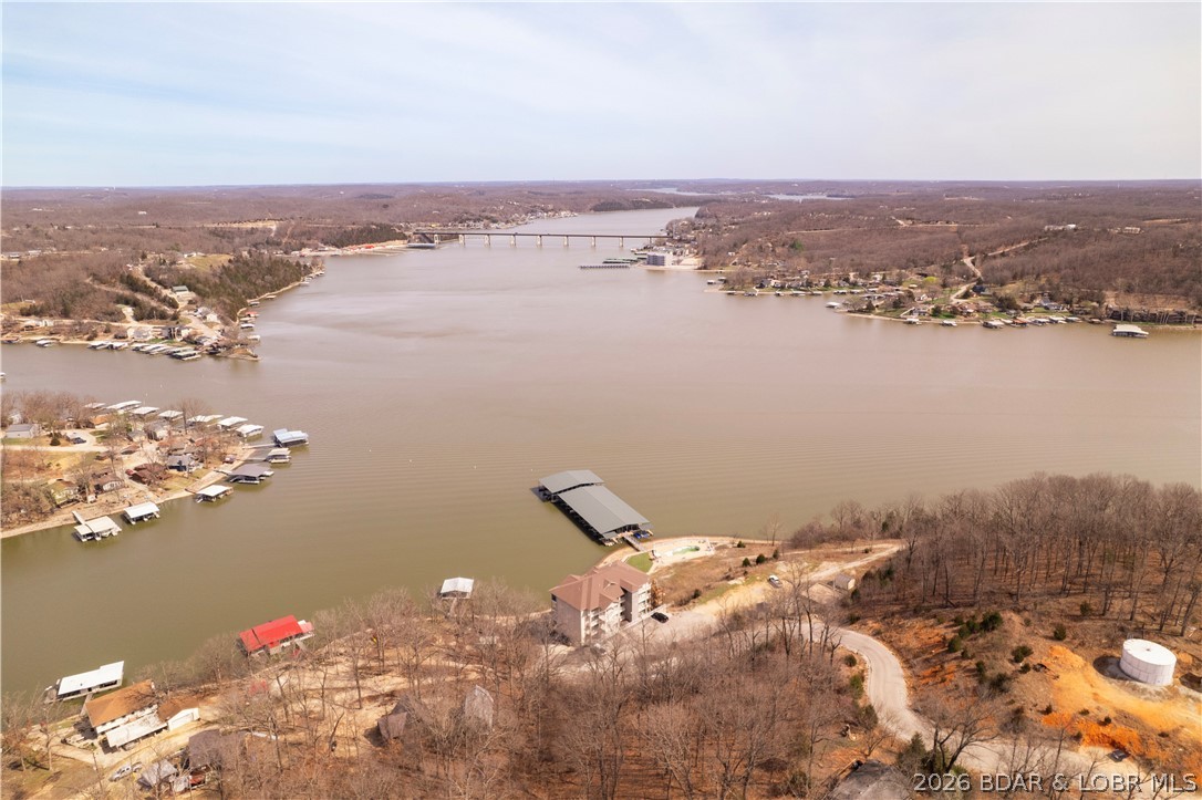 Pointe Royale Condominiums - Residential