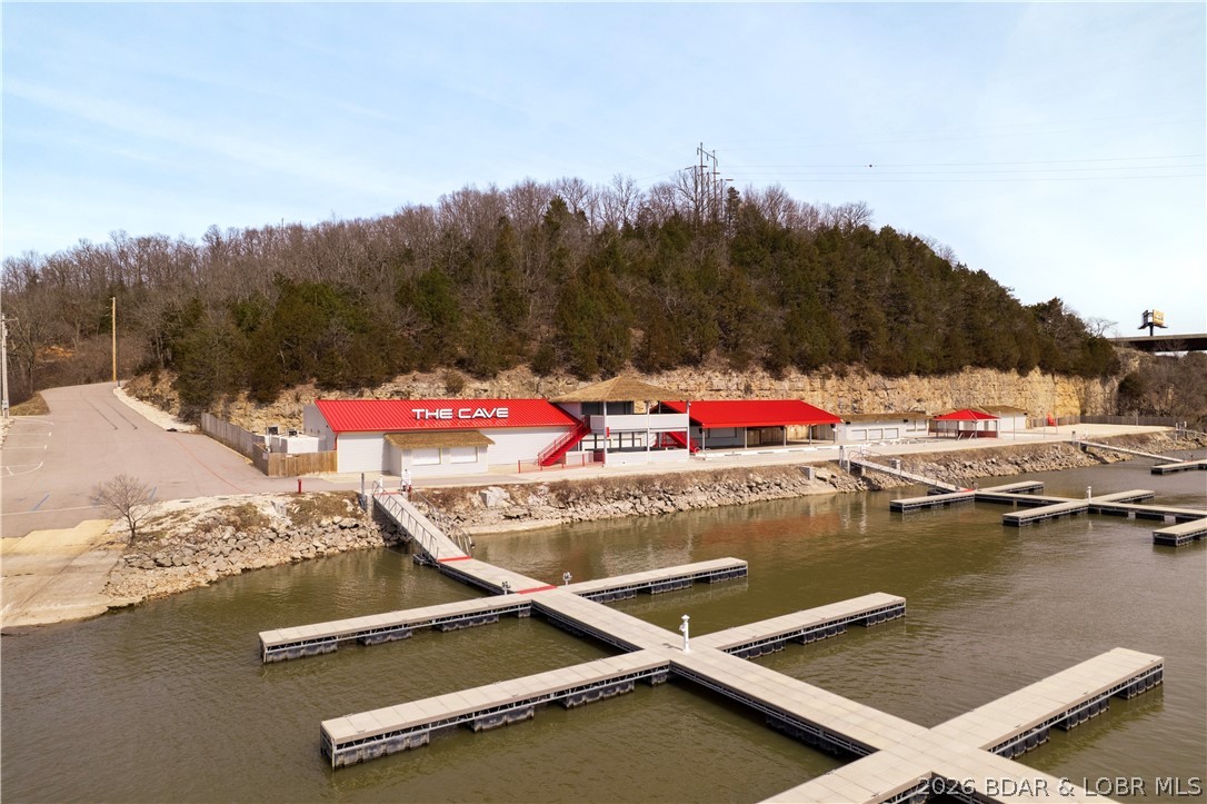 Pointe Royale Condominiums - Residential