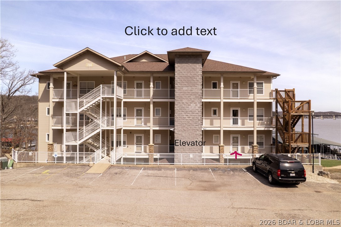 Pointe Royale Condominiums - Residential