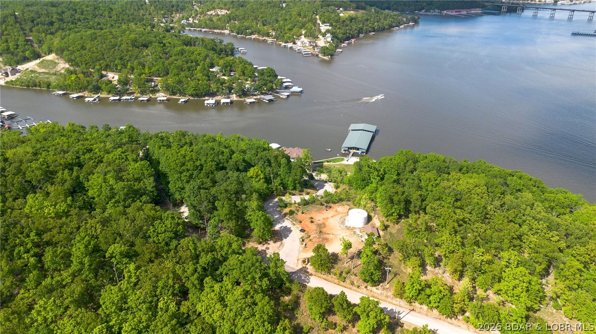 Pointe Royale Condominiums - Residential