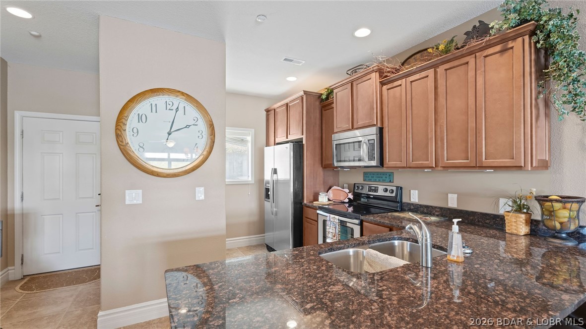 Pointe Royale Condominiums - Residential