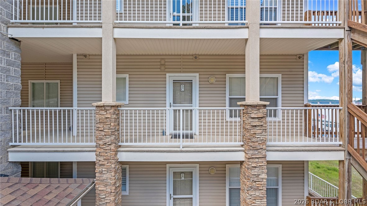 Pointe Royale Condominiums - Residential