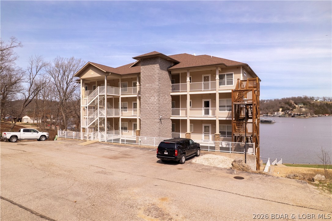 Pointe Royale Condominiums - Residential