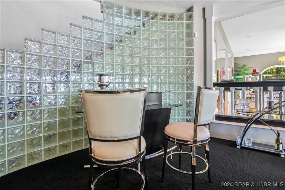 Lake Ozark, Missouri 65049, United States, 5 Bedrooms Bedrooms, ,5 BathroomsBathrooms,Residential,Contingent,39273