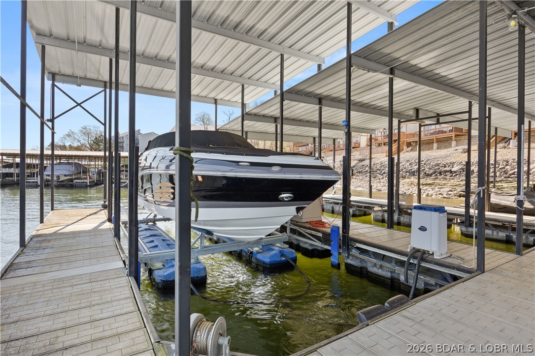 Tara Condominium - Residential