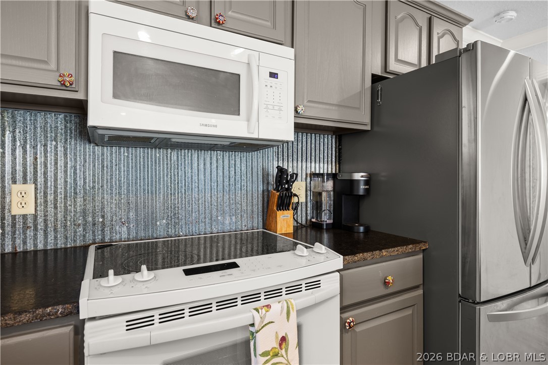 Tara Condominium - Residential