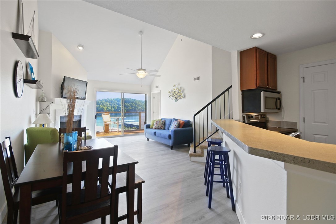 Park Place On The Lake - Residential