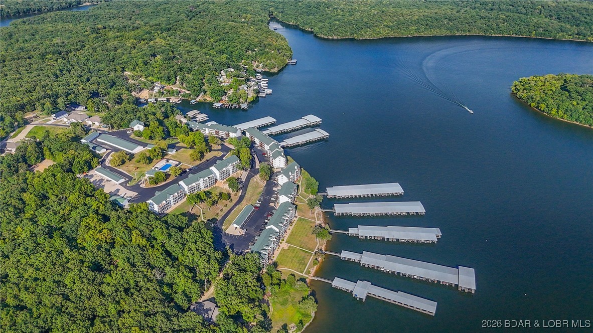 Park Place On The Lake - Residential