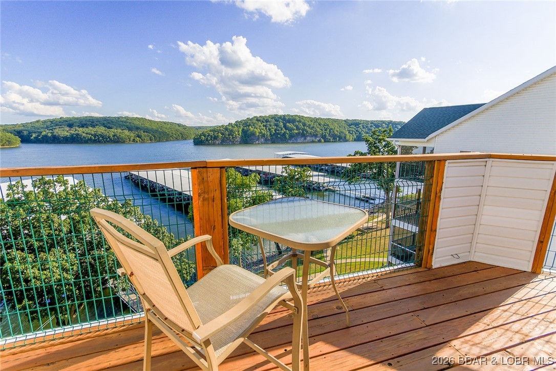 Park Place On The Lake - Residential