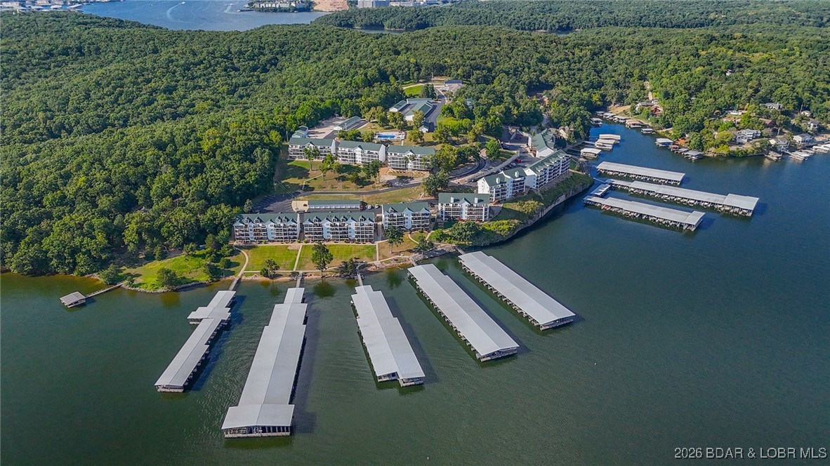 Park Place On The Lake - Residential