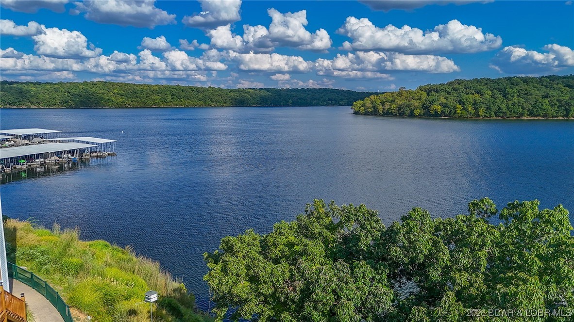 Park Place On The Lake - Residential