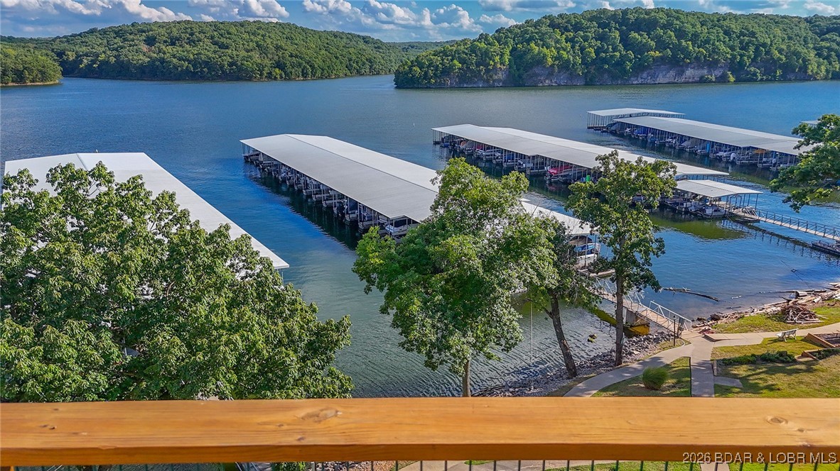 Park Place On The Lake - Residential