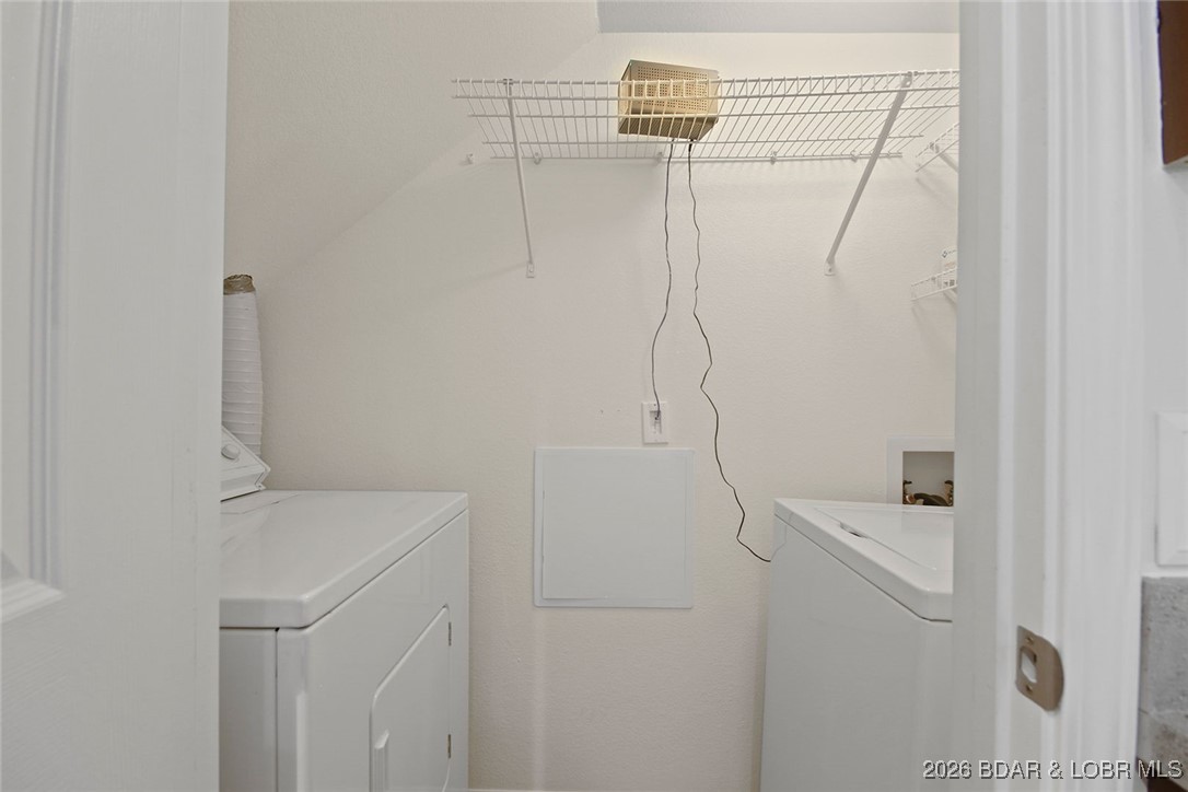 Park Place On The Lake - Residential