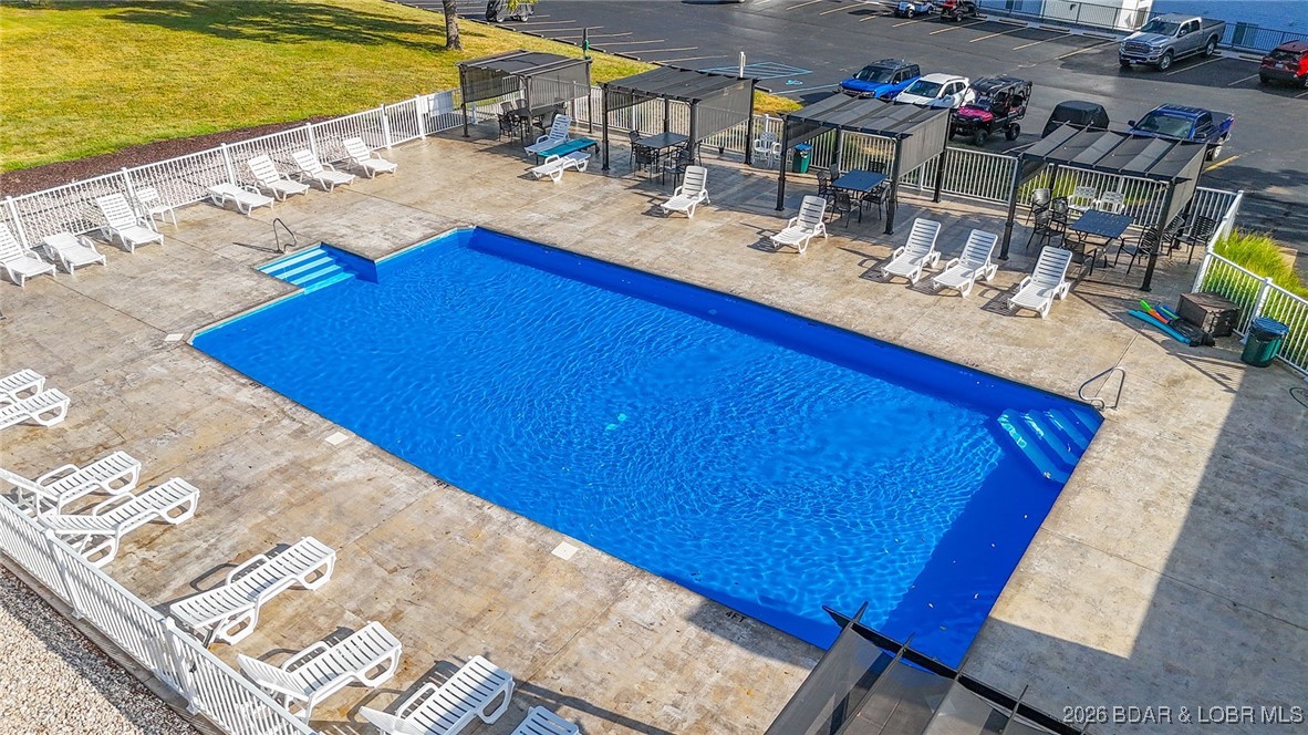 Park Place On The Lake - Residential