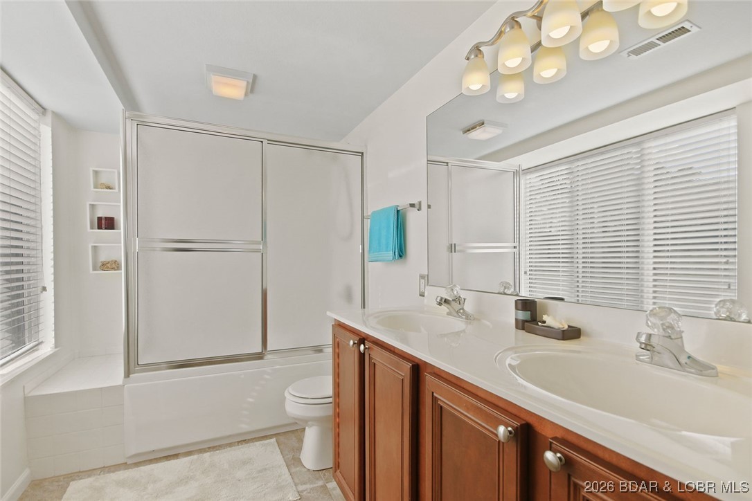 Park Place On The Lake - Residential