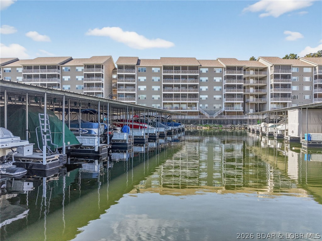 Lighthouse Pointe Condominium - Residential