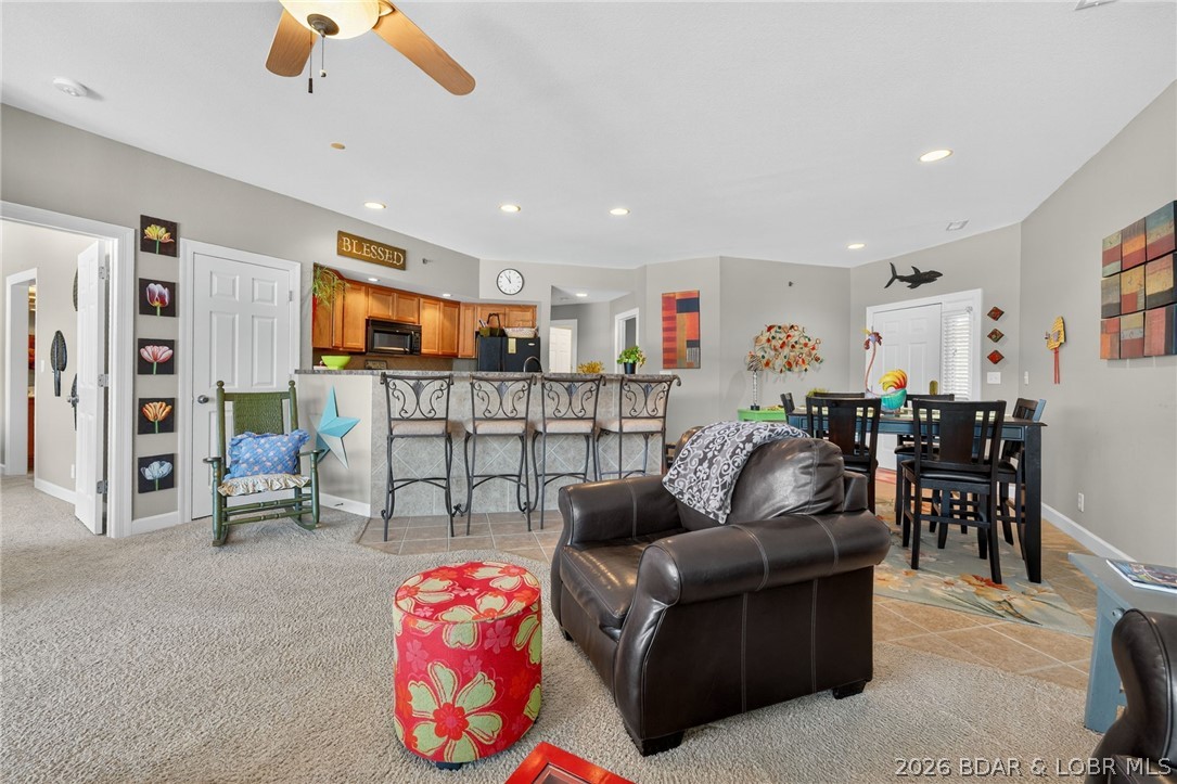 Lighthouse Pointe Condominium - Residential