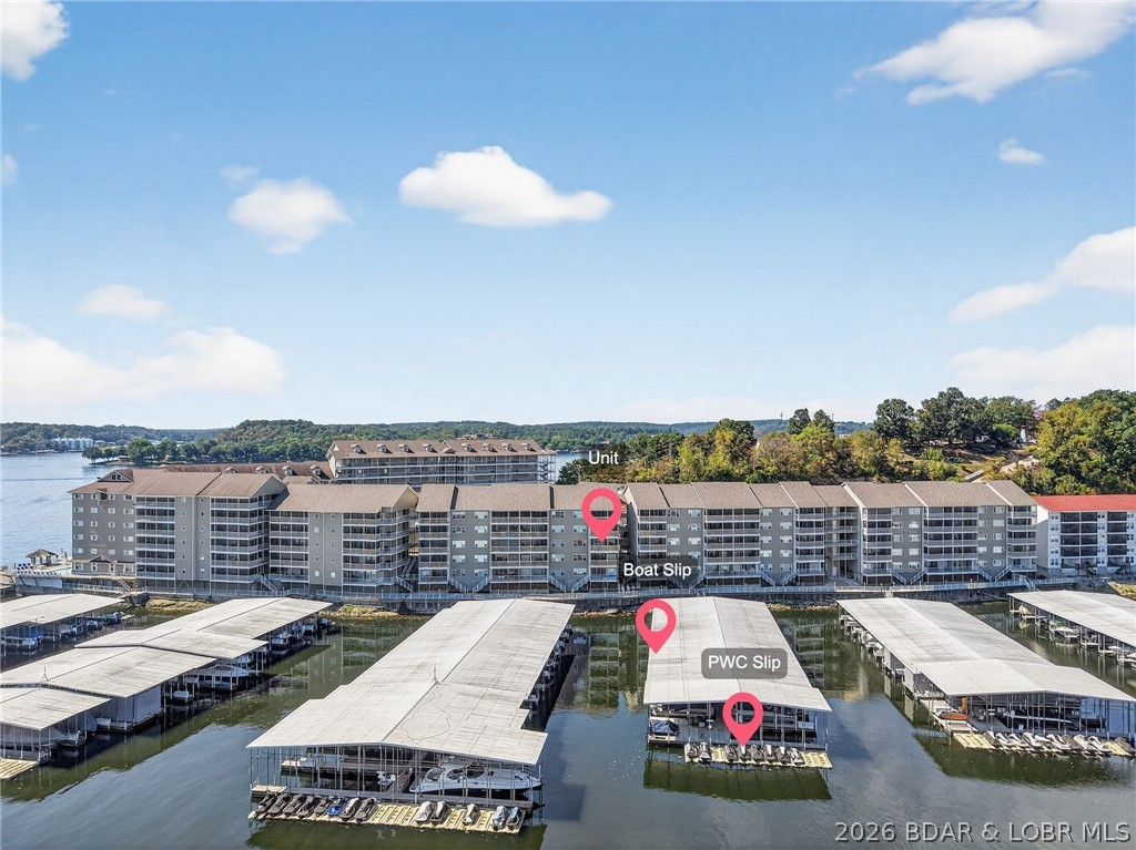 Lighthouse Pointe Condominium - Residential