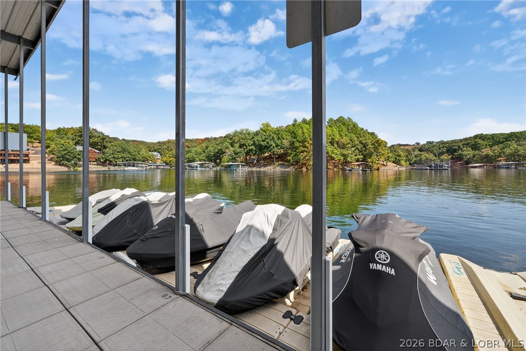 Lighthouse Pointe Condominium - Residential