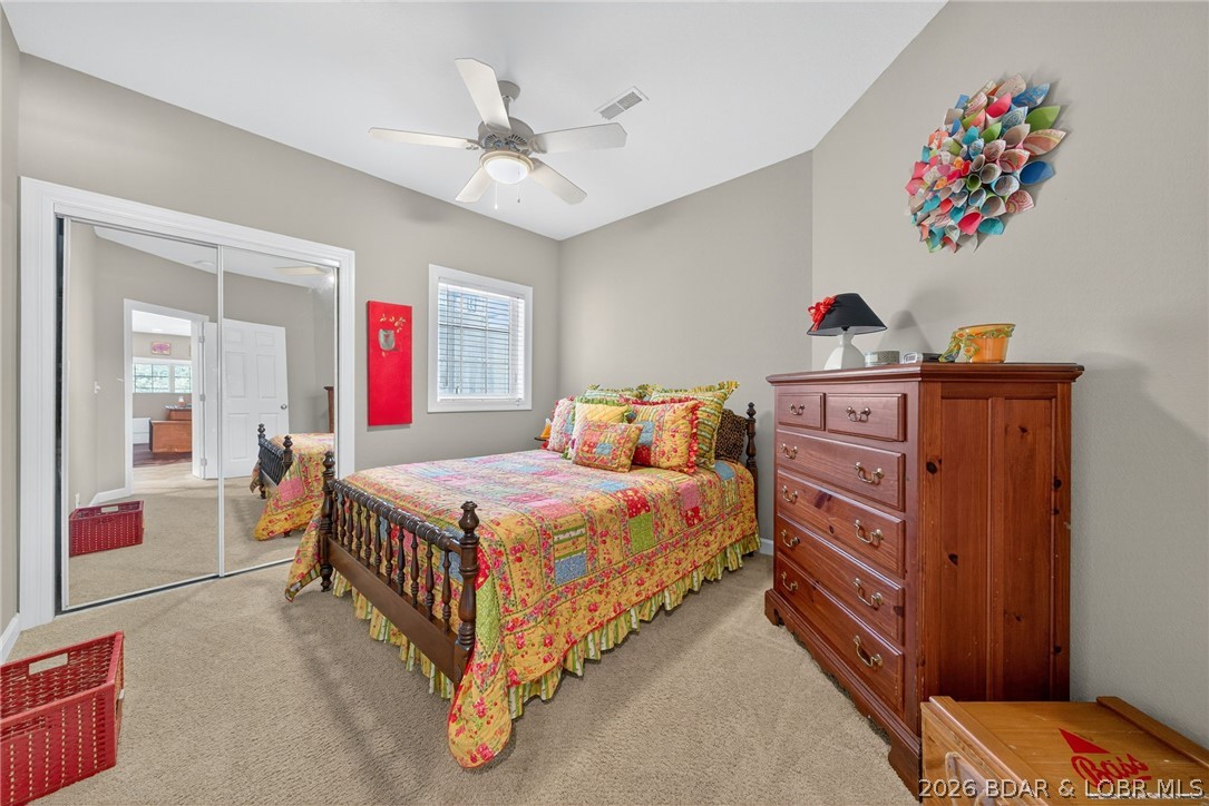 Lighthouse Pointe Condominium - Residential