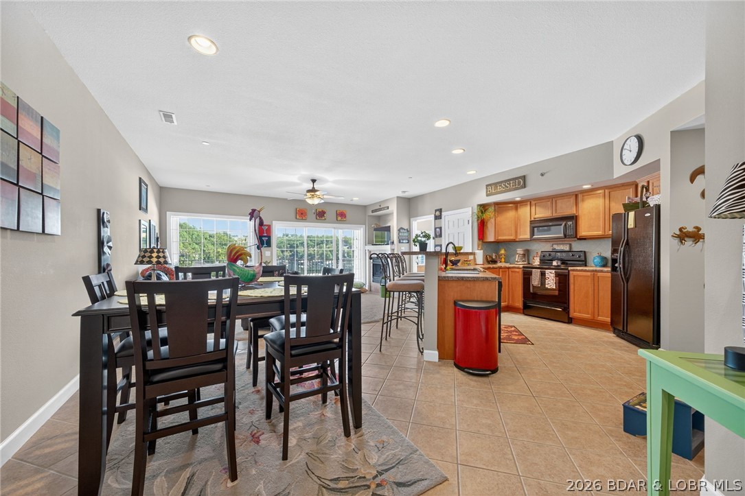 Lighthouse Pointe Condominium - Residential