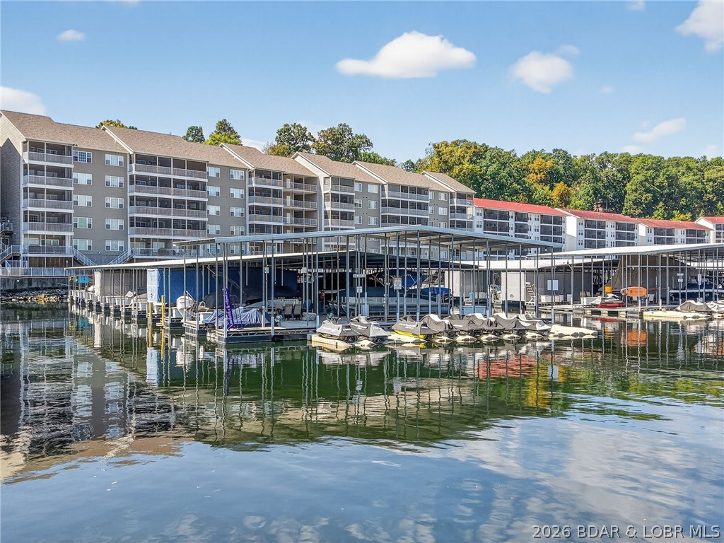 Lighthouse Pointe Condominium - Residential