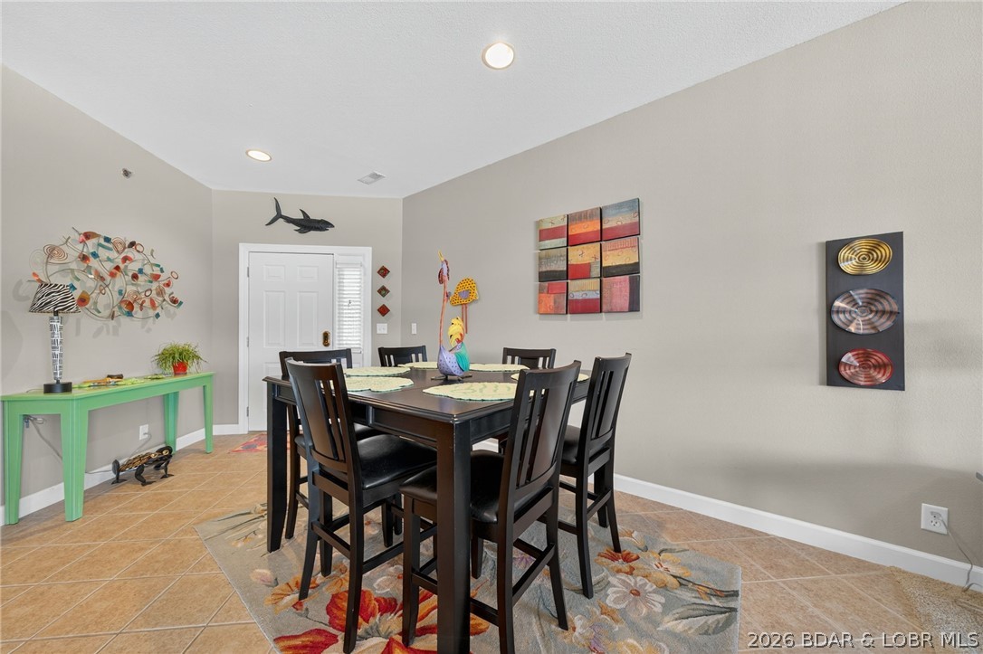 Lighthouse Pointe Condominium - Residential