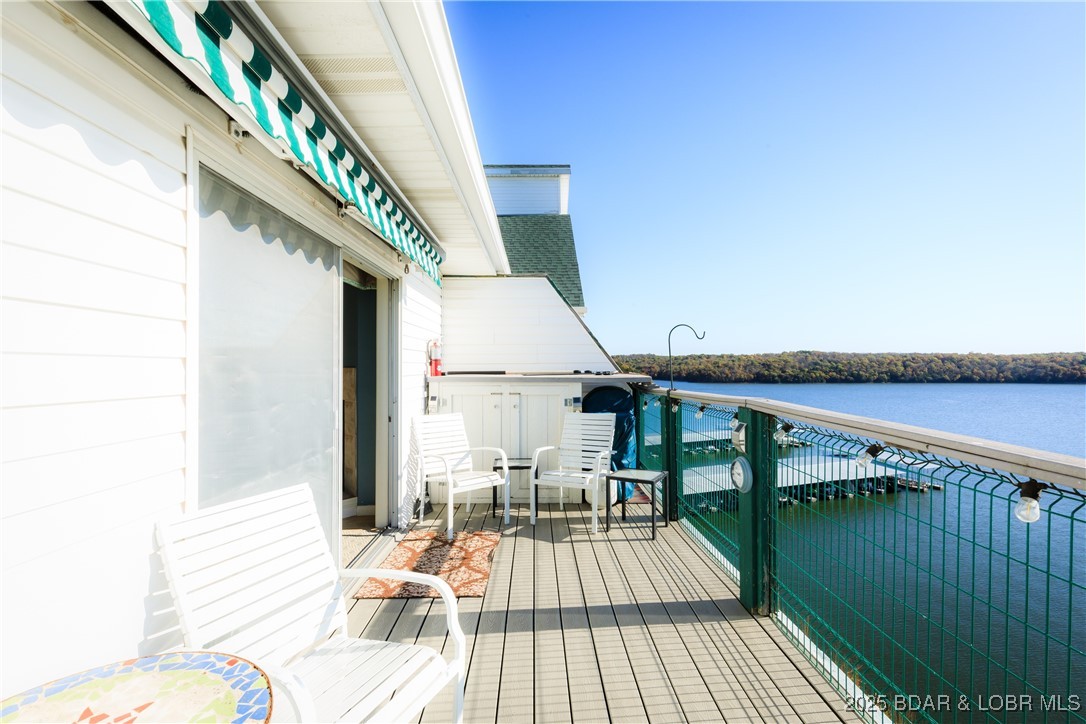 Park Place On The Lake - Residential