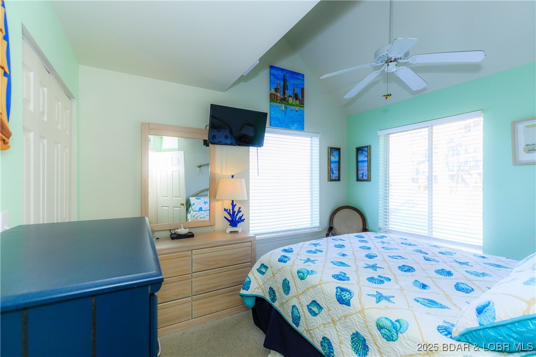 Park Place On The Lake - Residential