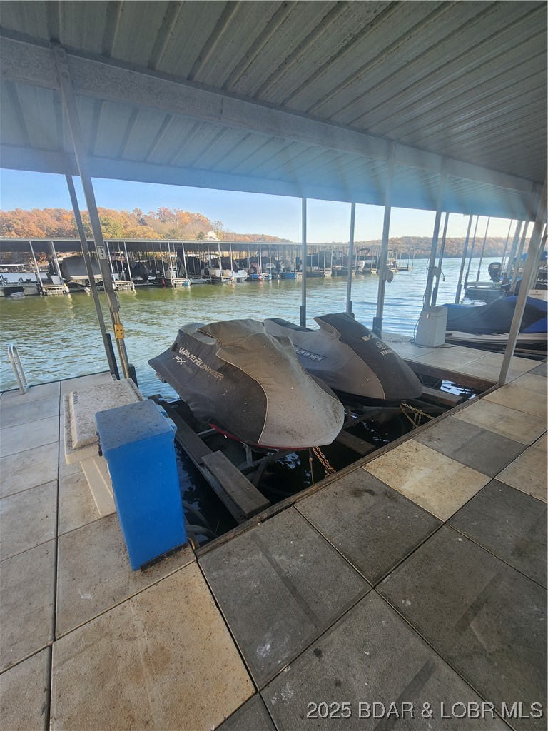 Park Place On The Lake - Residential