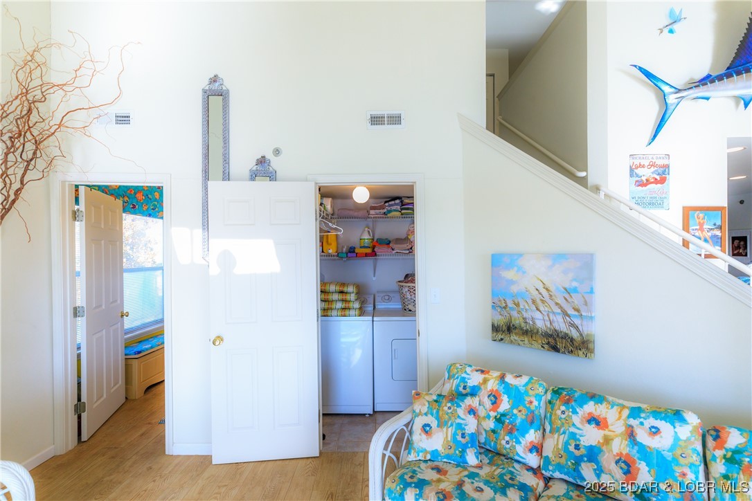 Park Place On The Lake - Residential