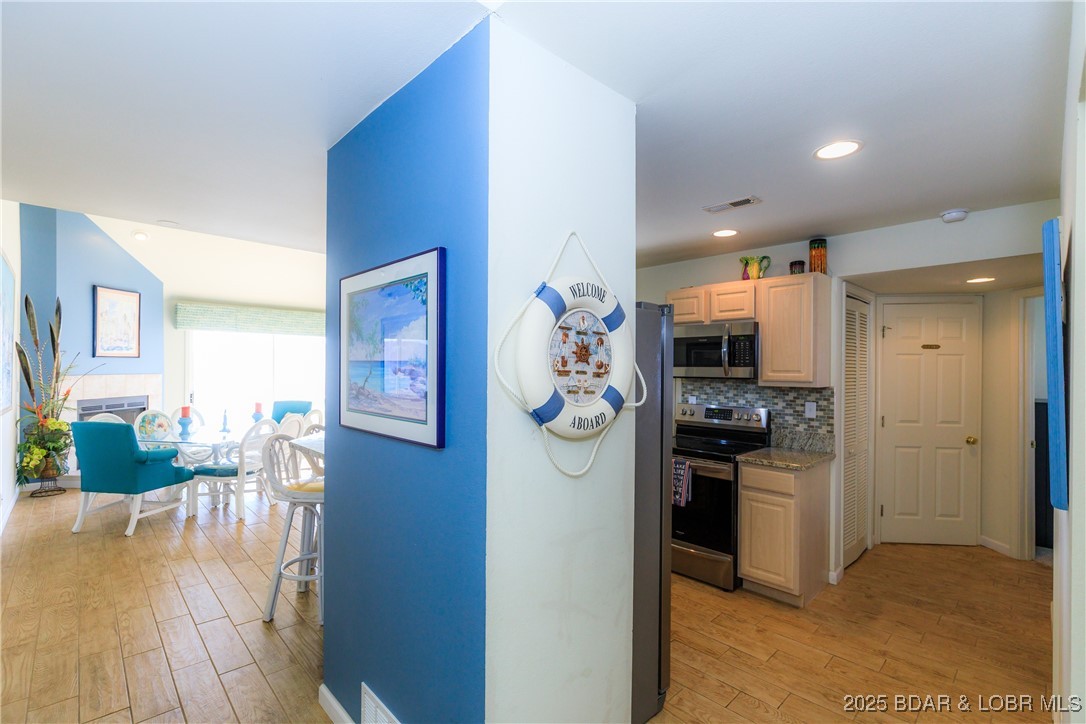 Park Place On The Lake - Residential