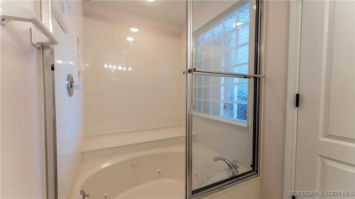 Monarch Cove Condominium - Residential