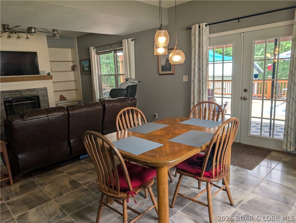 Cinnamon Hollow - Residential