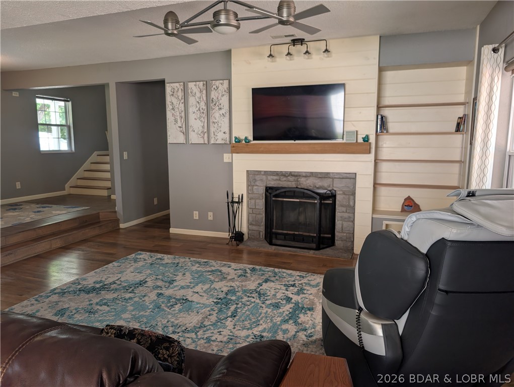 Cinnamon Hollow - Residential