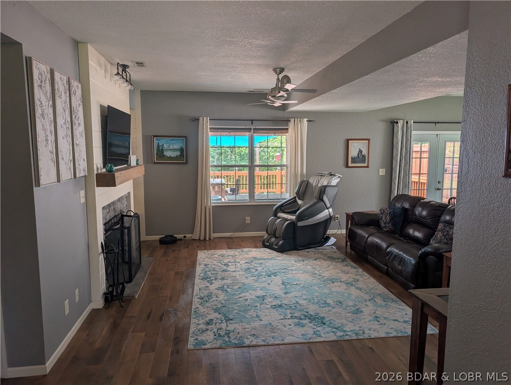 Cinnamon Hollow - Residential
