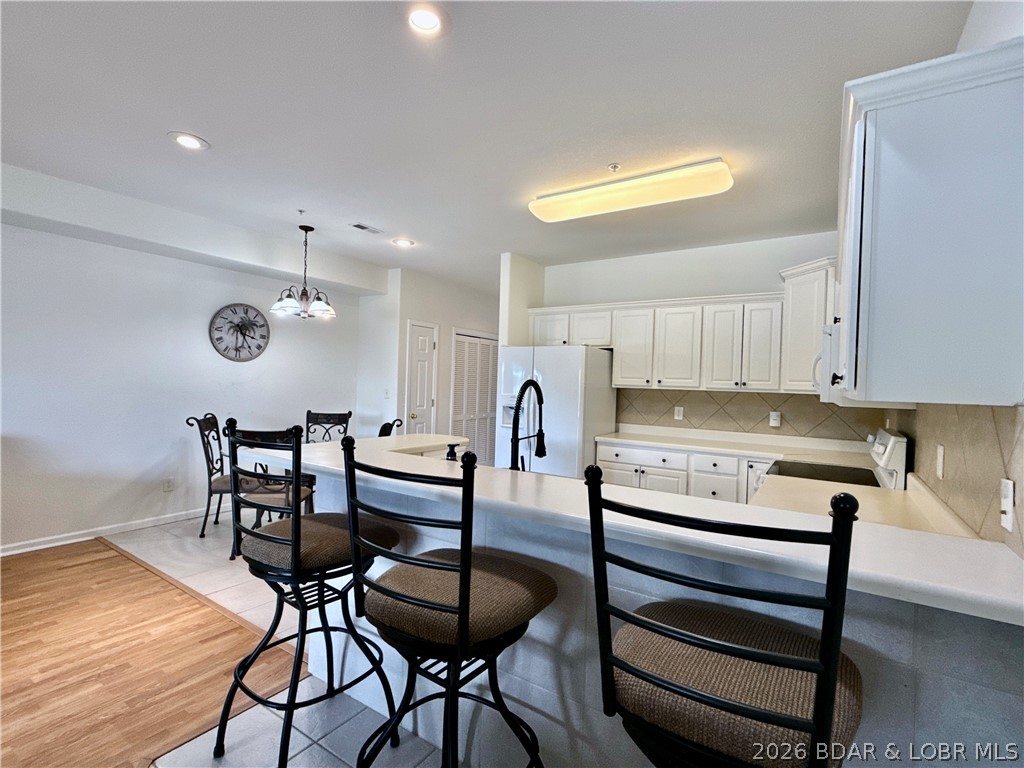 Hyd-A-Way Cove Condominiums - Residential