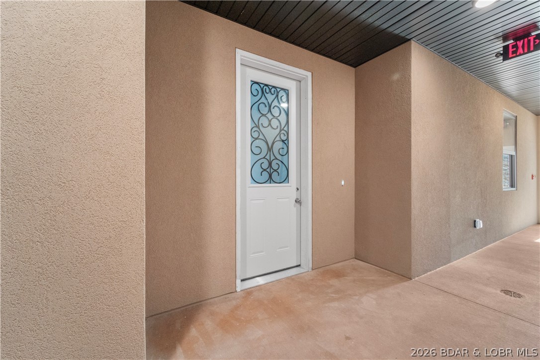 The Hamptons Condominium - Residential