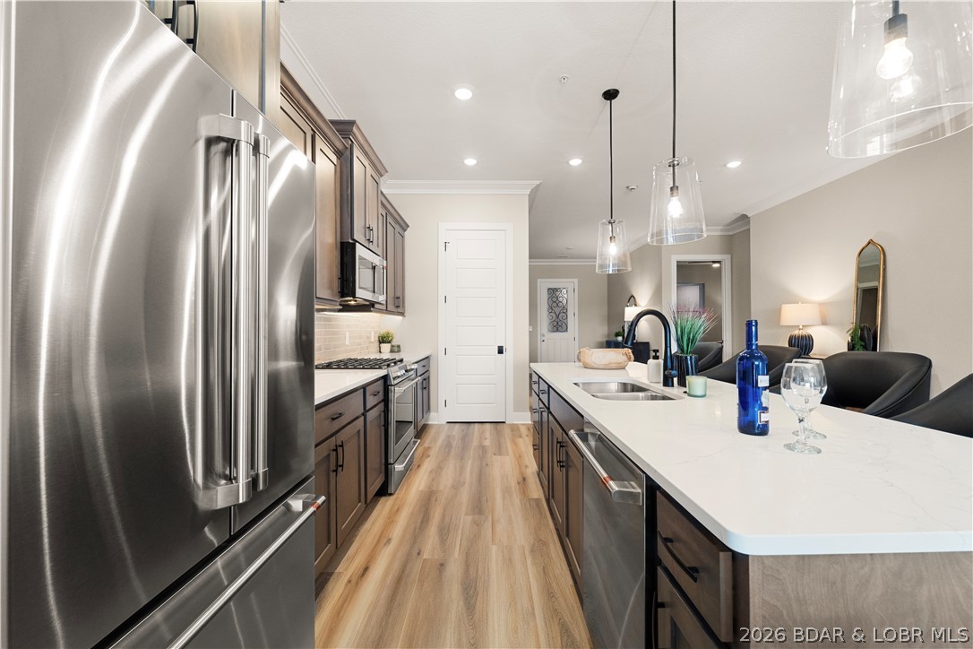 The Hamptons Condominium - Residential