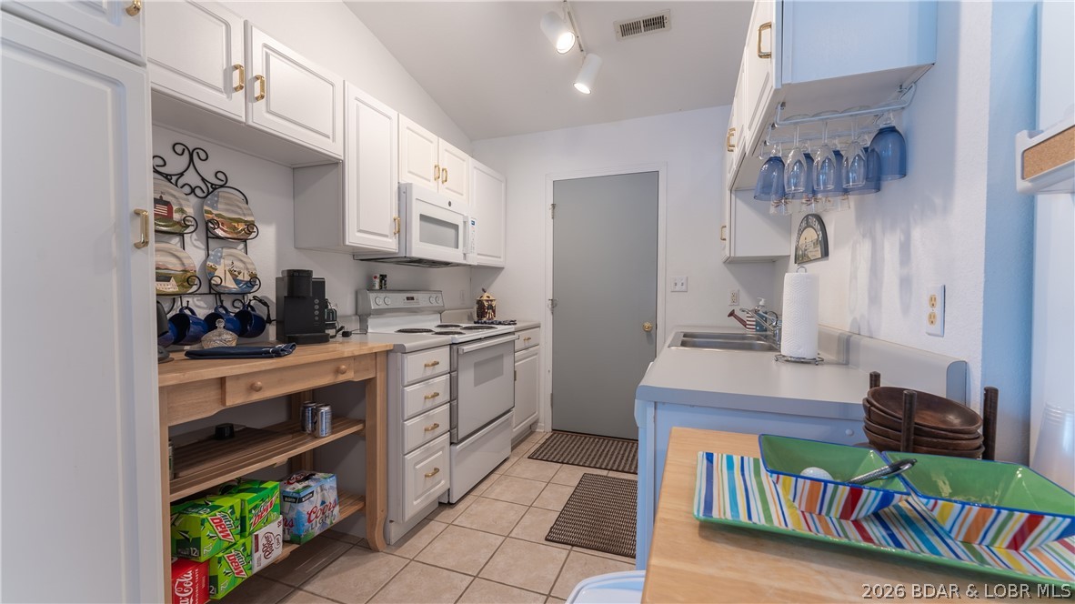 Robin Bay - Residential