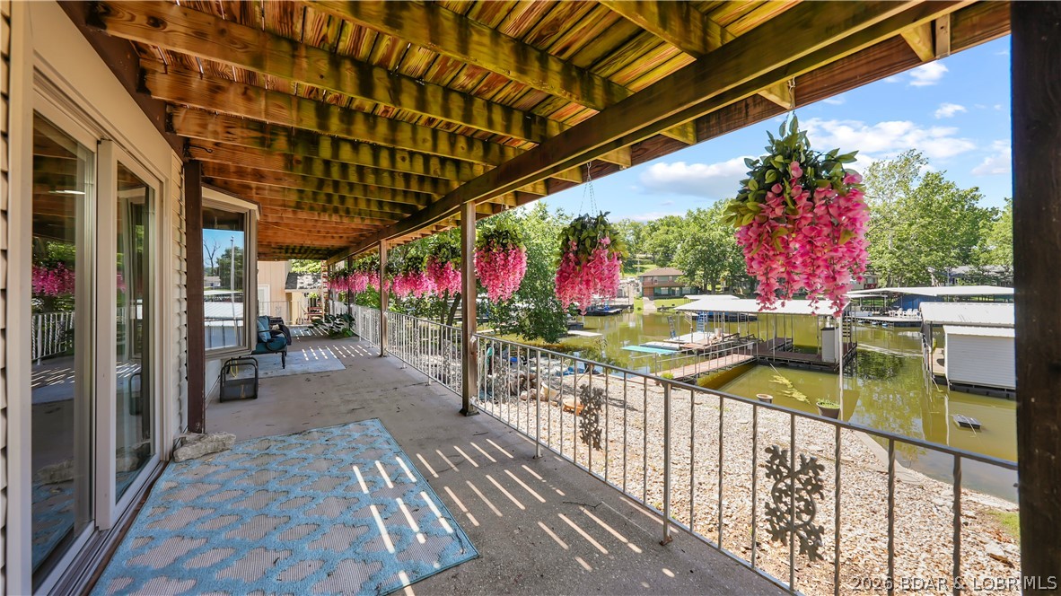 Shady Point - Residential