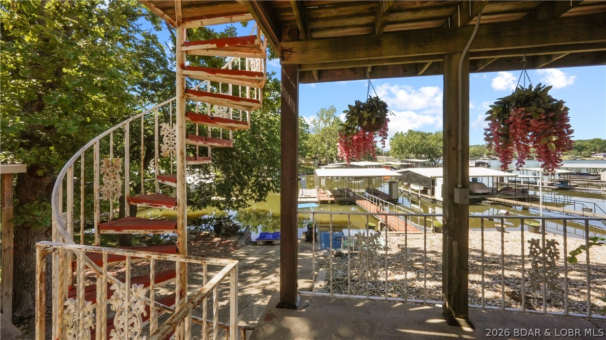 Shady Point - Residential