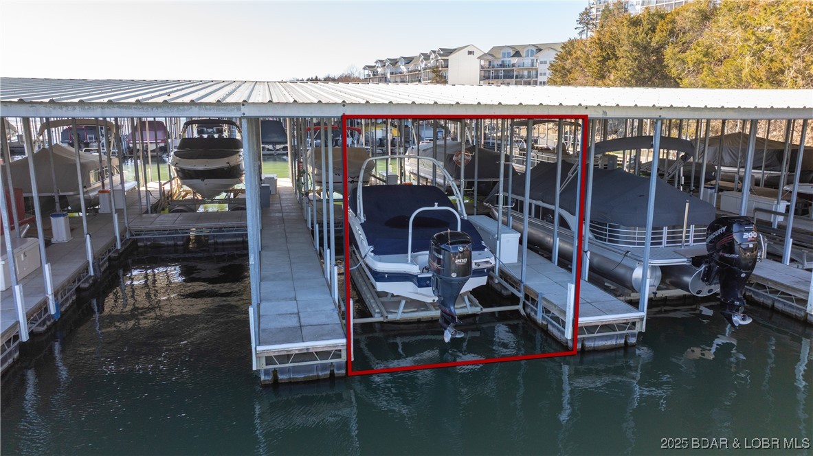 Cedar Heights Condominium - Residential