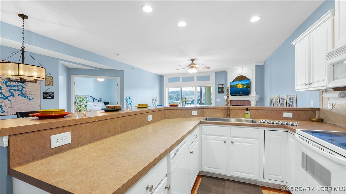 Cedar Heights Condominium - Residential