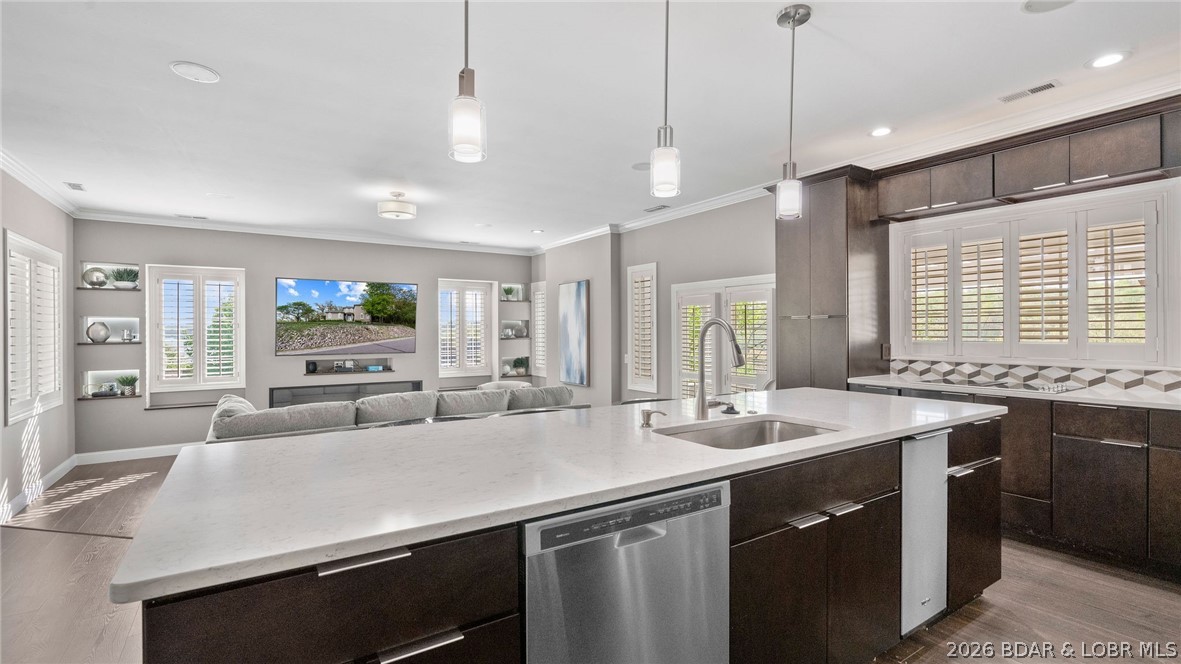 Regency Cove - Residential